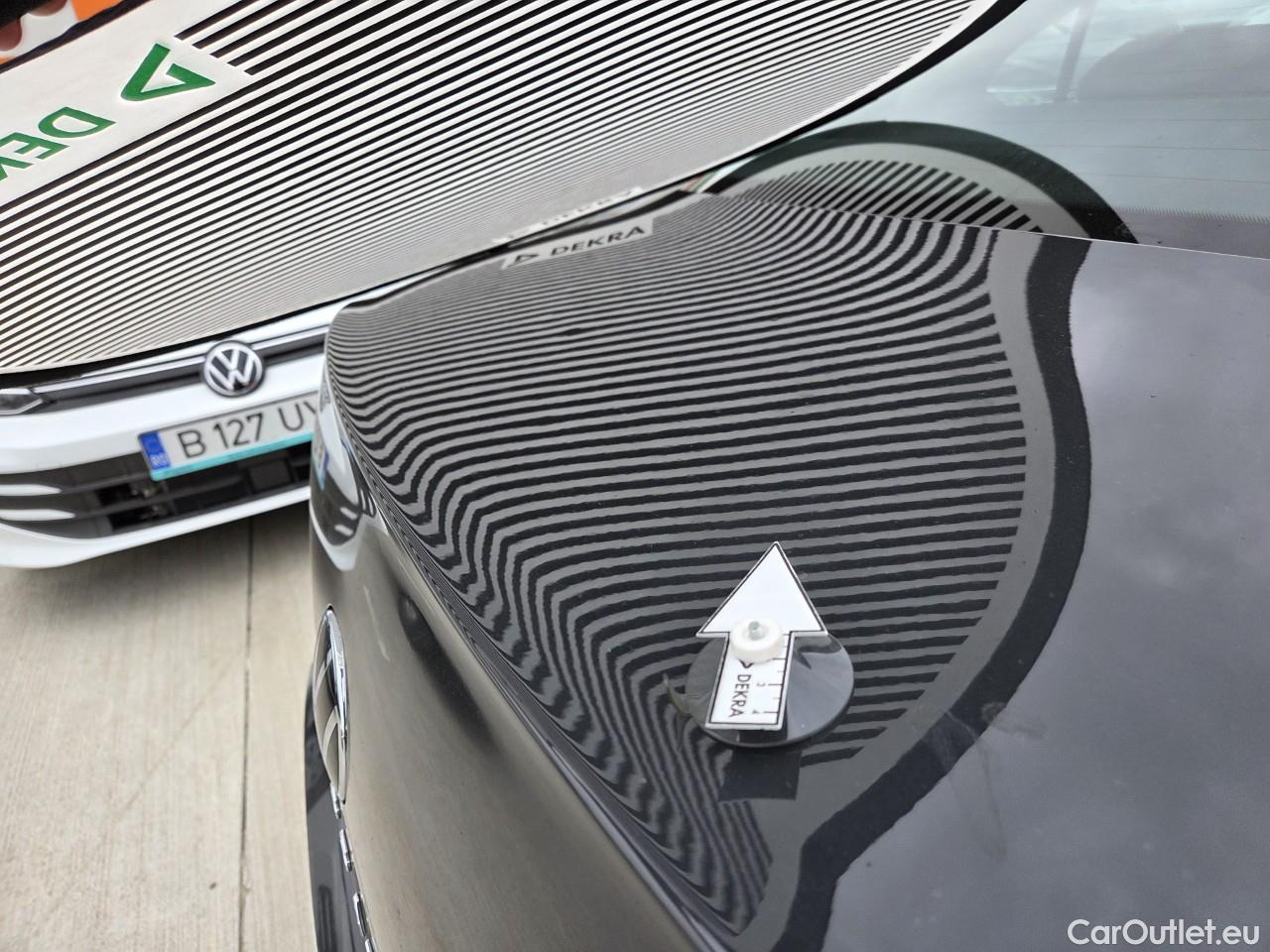  Volkswagen  Passat Advance 1.5 TSI ACT 150 CP #26