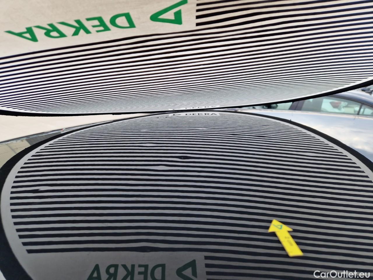  Volkswagen  Passat Advance 1.5 TSI ACT 150 CP #46