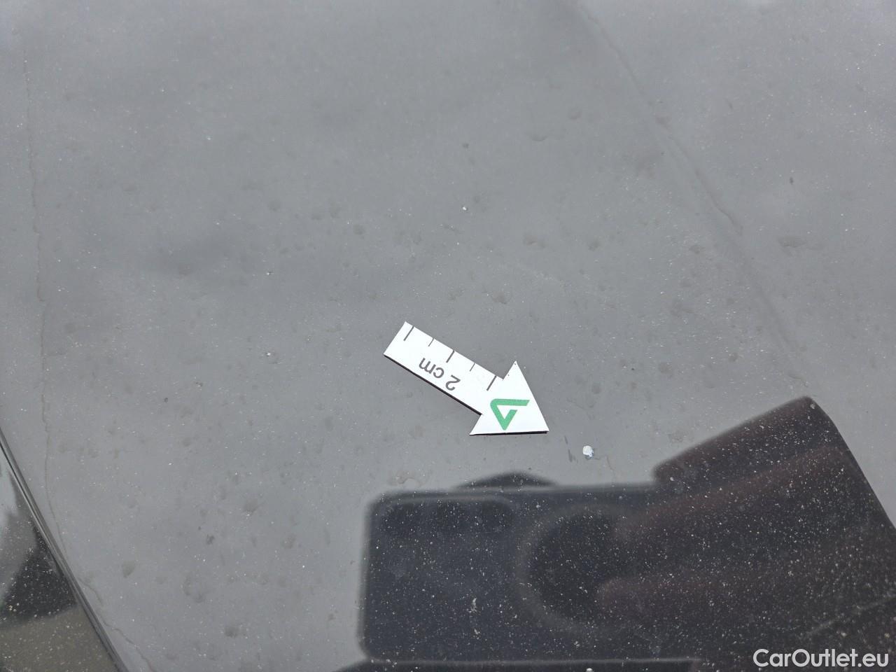  Volkswagen  Golf  Life 1.0 TSI #9