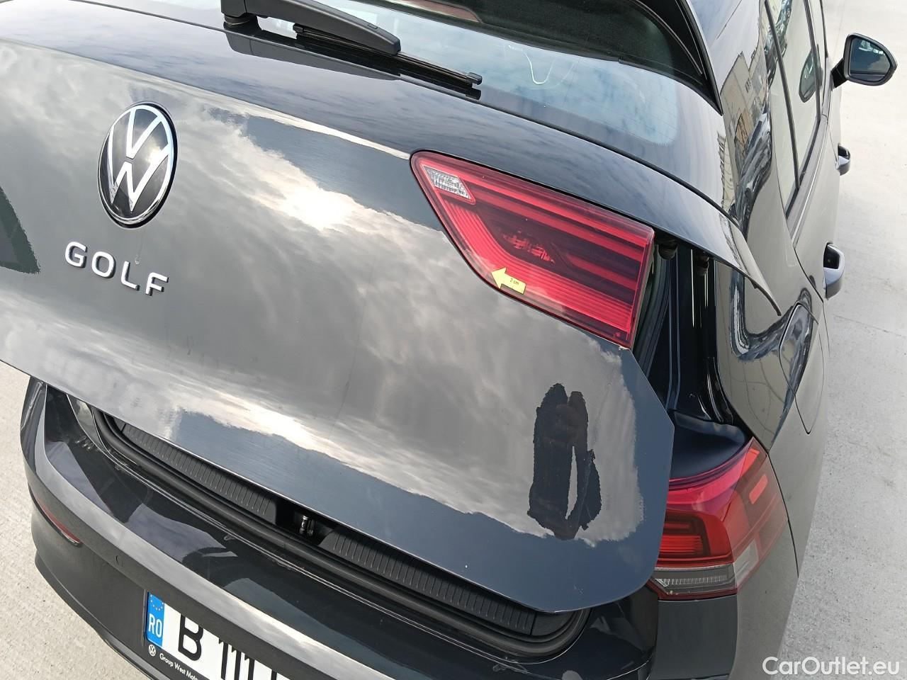  Volkswagen  Golf  Life 1.0 TSI #24