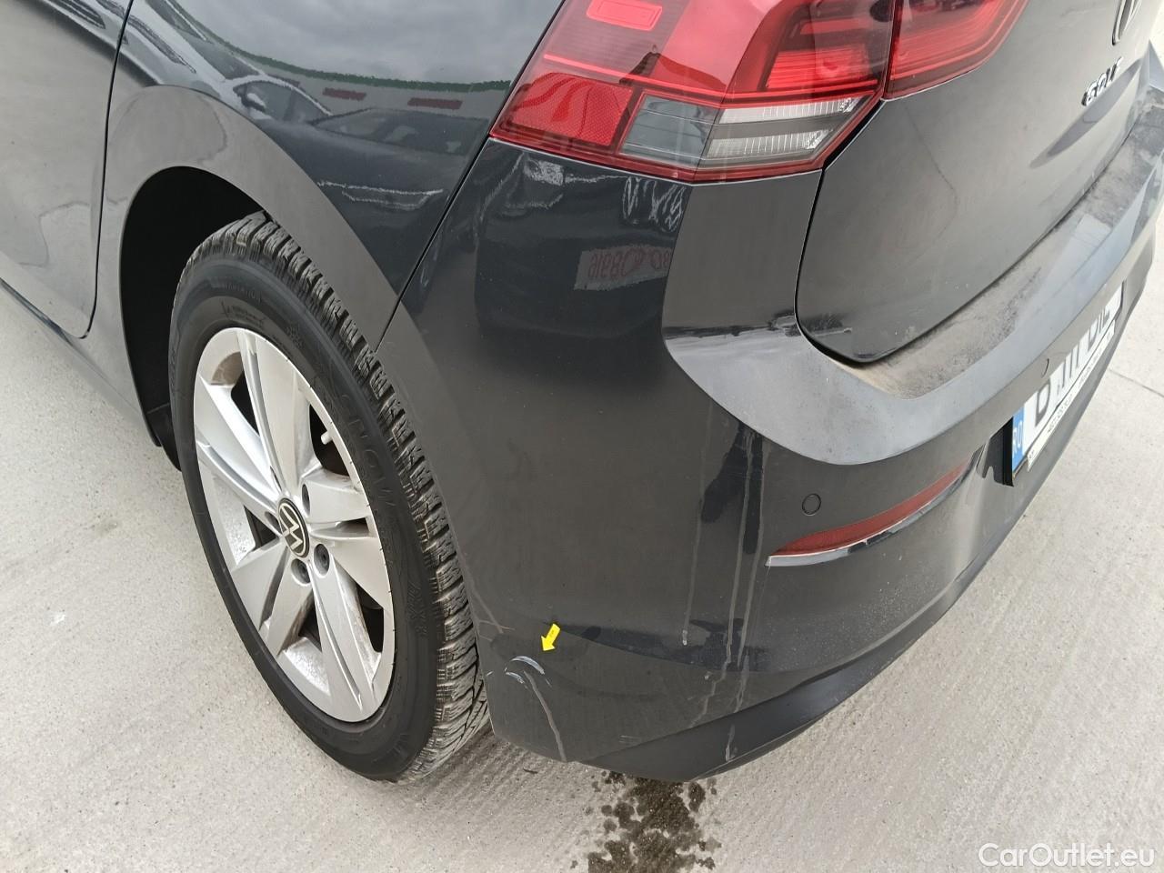  Volkswagen  Golf  Life 1.0 TSI #25