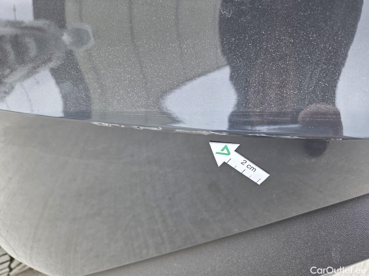  Volkswagen  Golf  Life 1.0 TSI #25