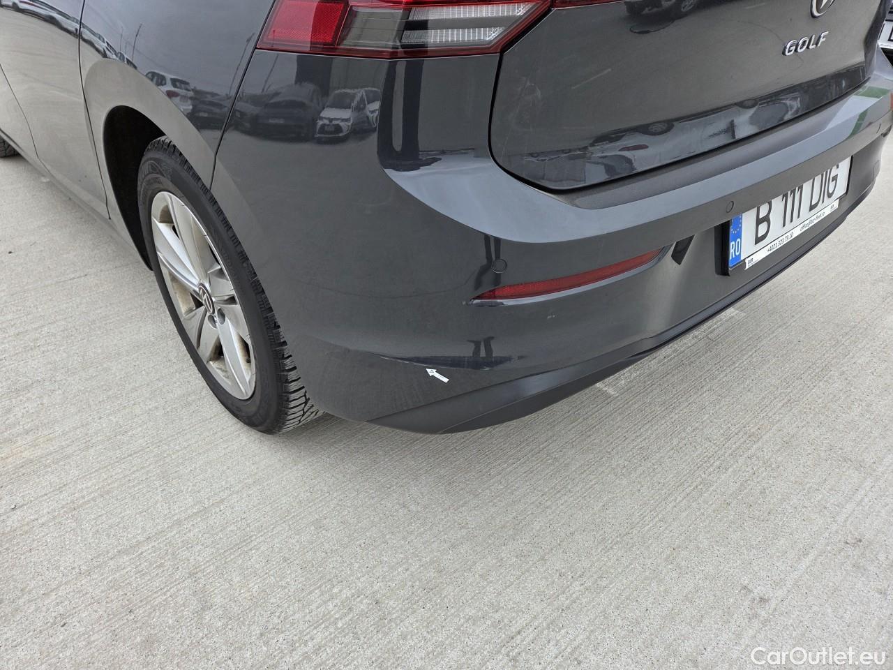  Volkswagen  Golf  Life 1.0 TSI #24