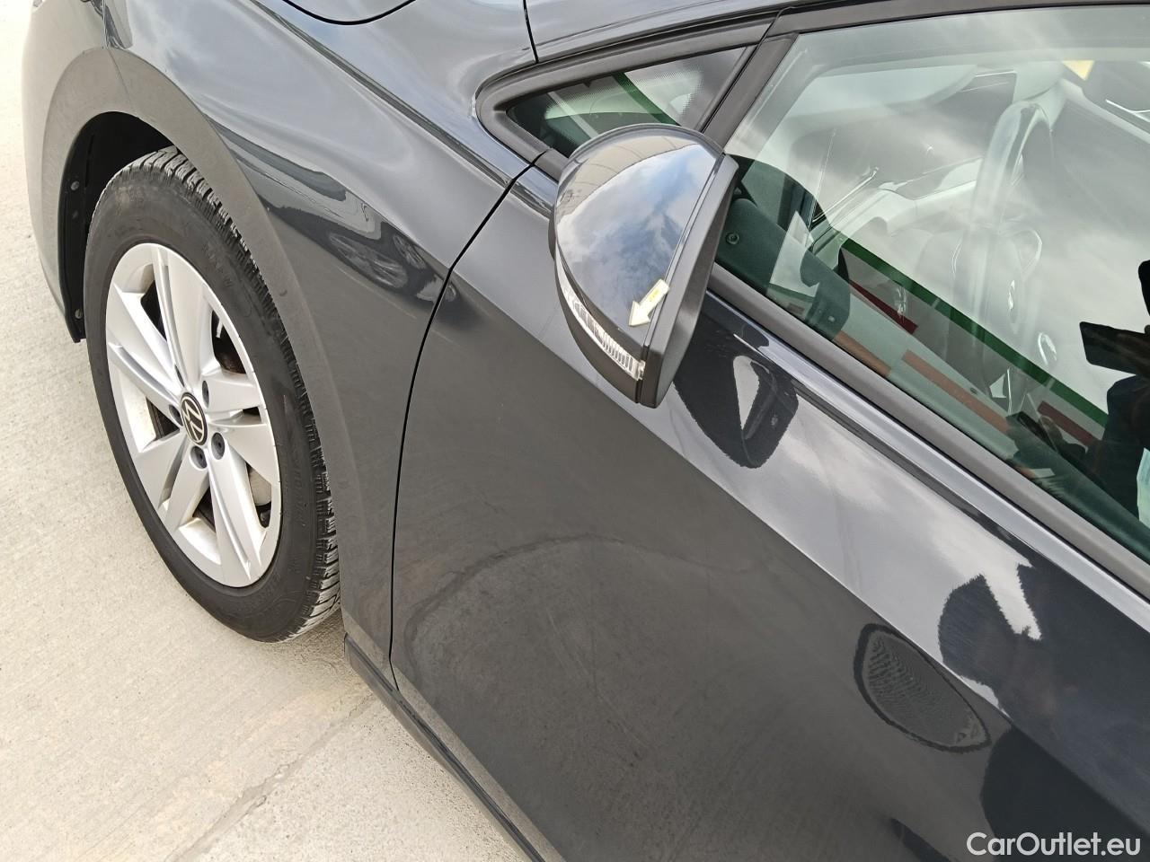  Volkswagen  Golf  Life 1.0 TSI #7