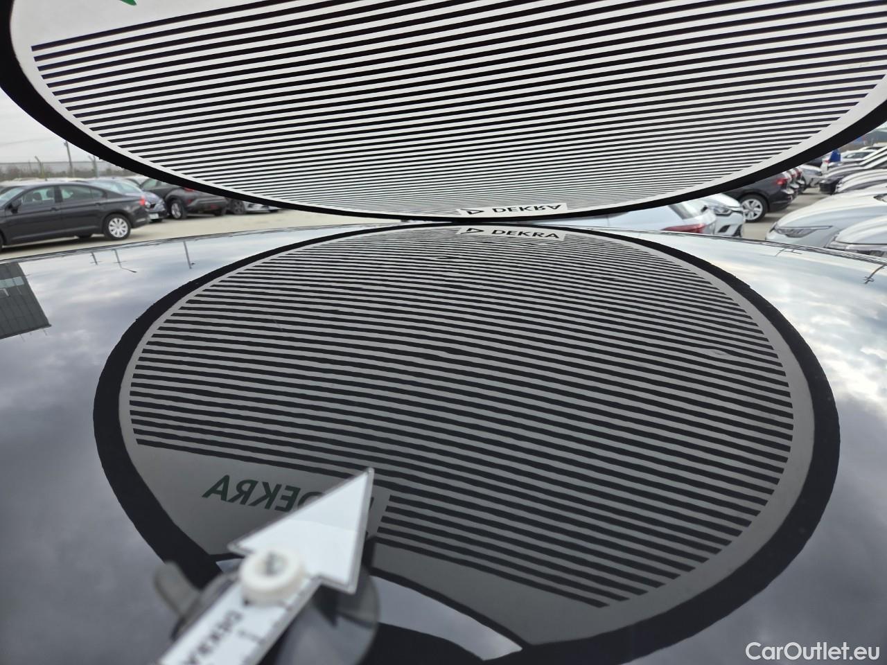  Volkswagen  Passat Advance 1.5 TSI ACT 150 CP #21