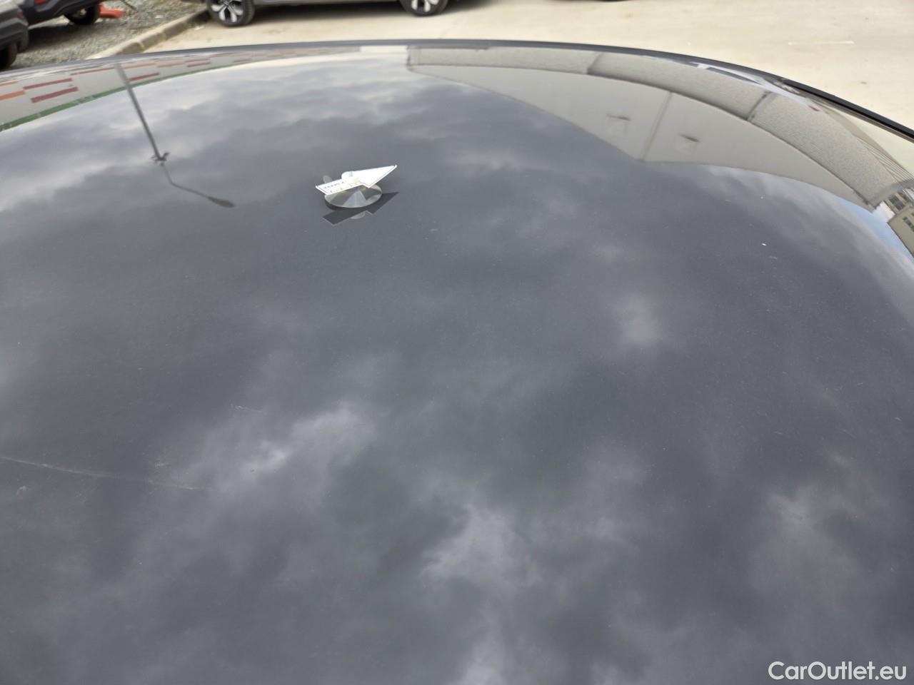  Volkswagen  Golf  Life 1.0 TSI #34