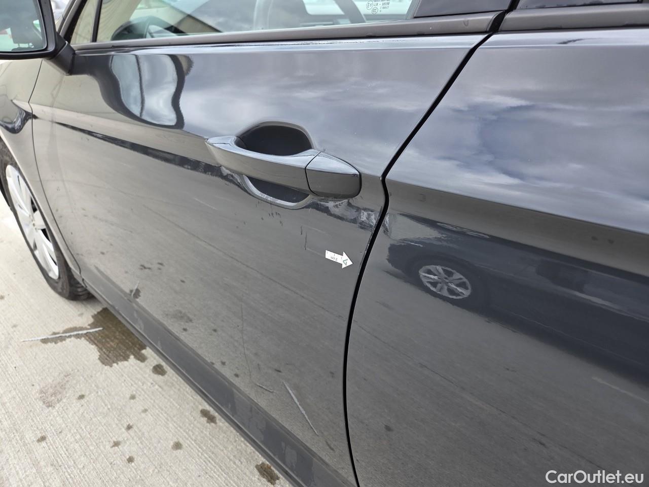  Volkswagen  Passat Advance 1.5 TSI ACT 150 CP #2