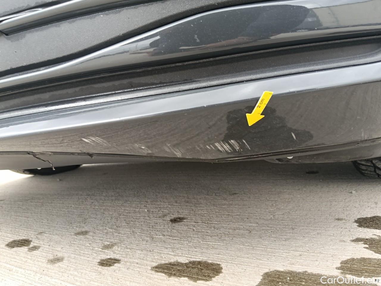  Volkswagen  Golf  Life 1.0 TSI #9