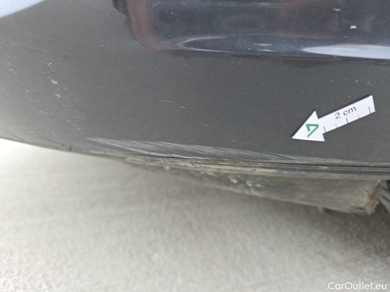  Volkswagen  Golf  Life 1.0 TSI #8