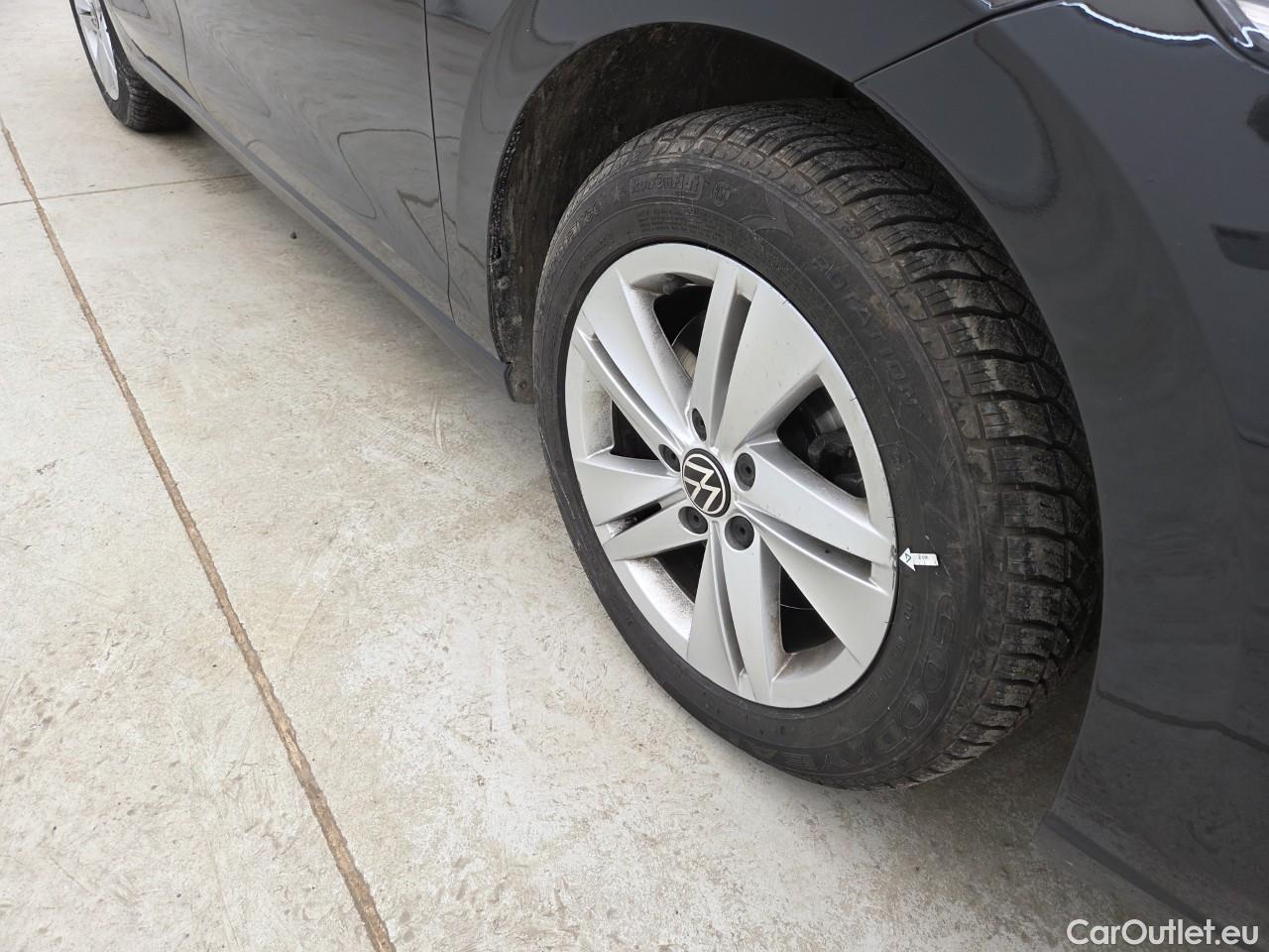  Volkswagen  Golf  2.0 TDI 116HP DSG Life Variant #9