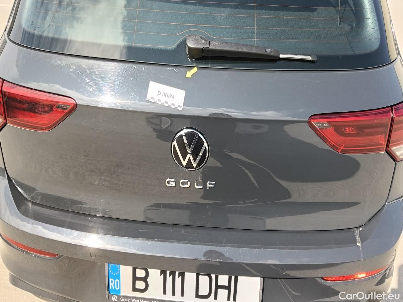  Volkswagen  Golf  Life 1.0 TSI #28