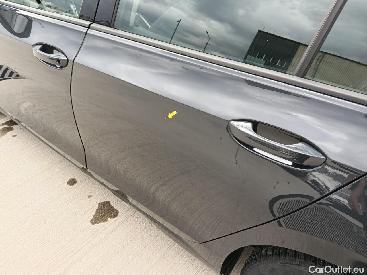  Volkswagen  Golf  Life 1.0 TSI #20