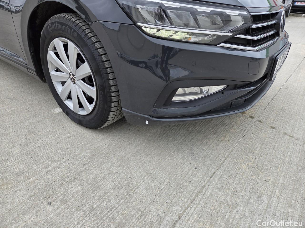  Volkswagen  Passat Advance 1.5 TSI ACT 150 CP #5