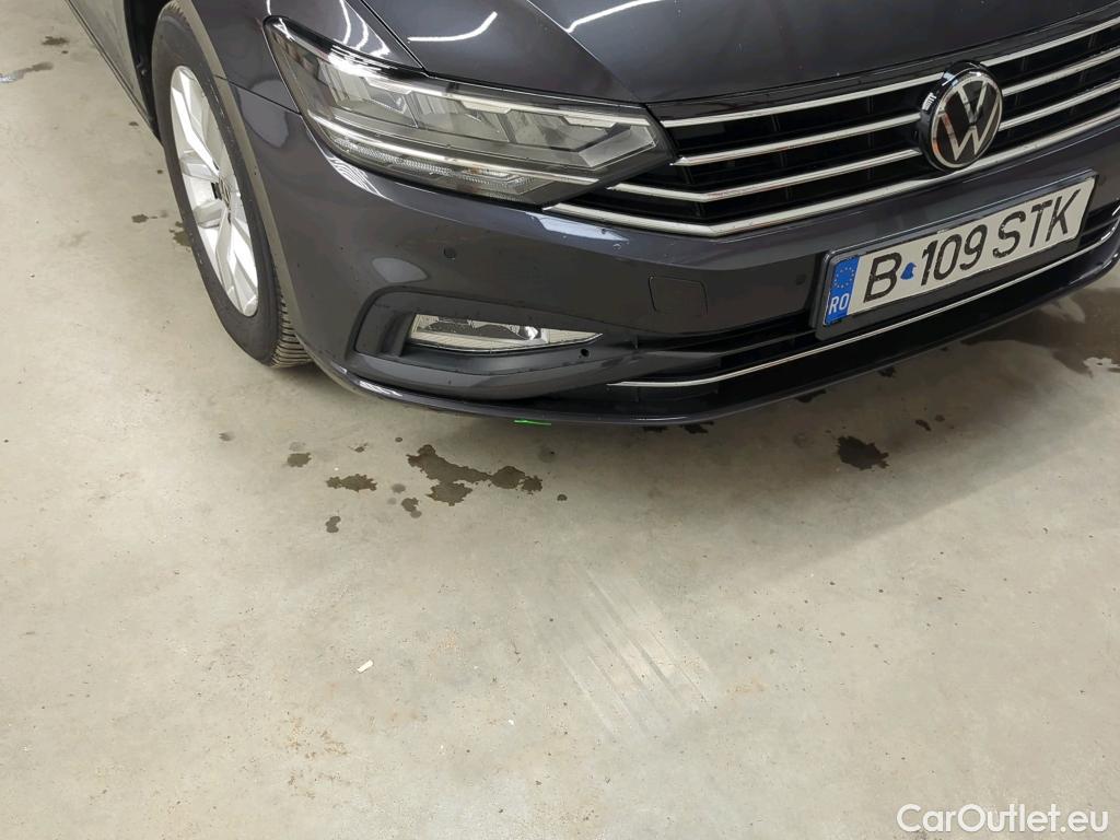  Volkswagen  Passat Comfortline 2.0 TDI DSG 150 CP #3