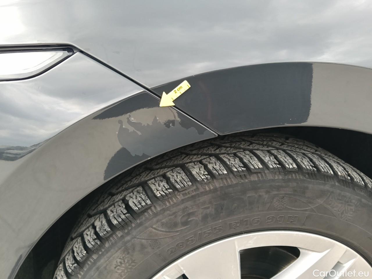  Volkswagen  Golf  Life 1.0 TSI #6