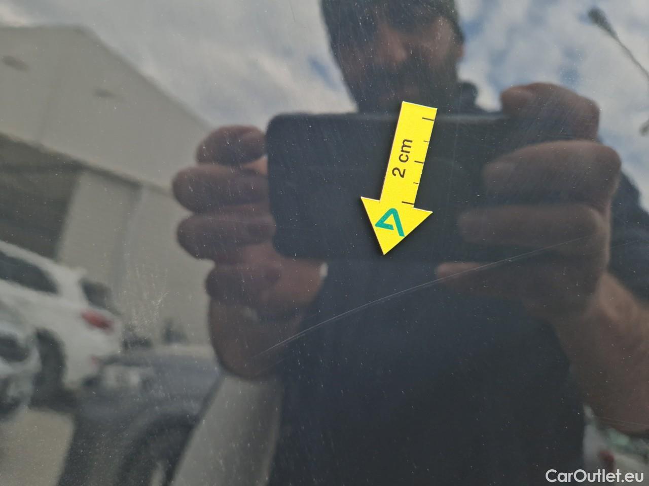  Volkswagen  Golf  Life 1.0 TSI #22