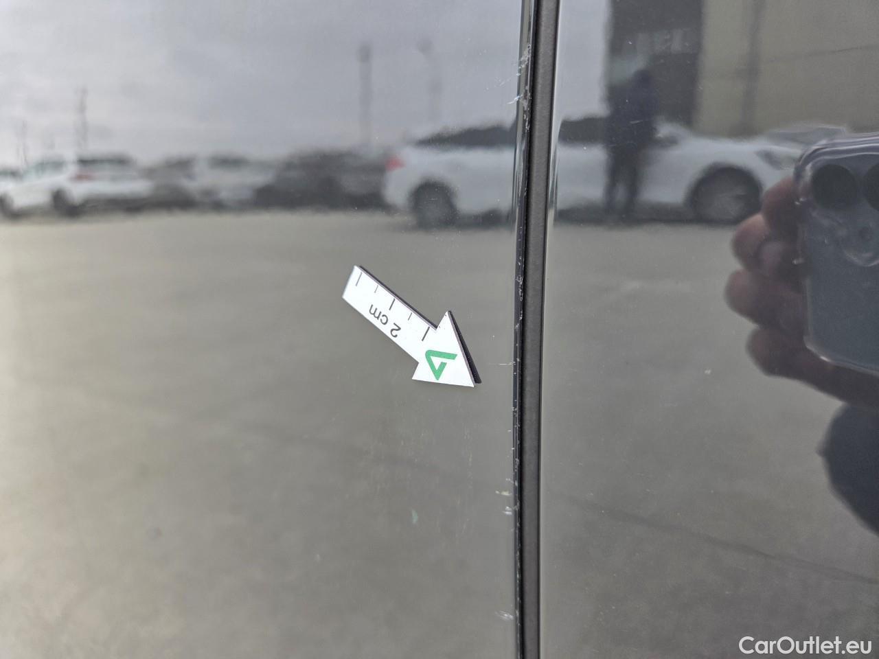  Volkswagen  Golf  Life 1.0 TSI #1