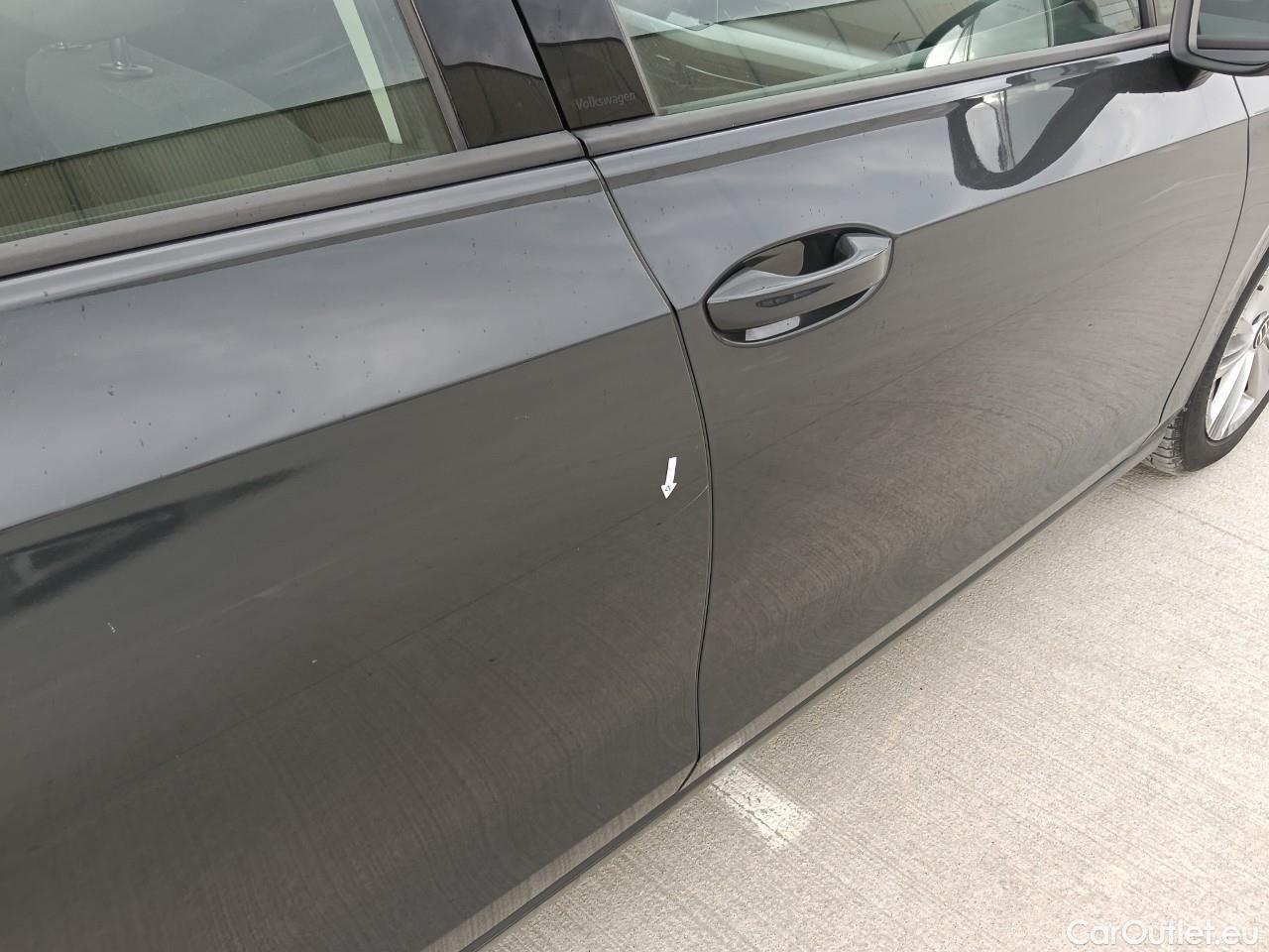  Volkswagen  Golf  Life 1.0 TSI #5