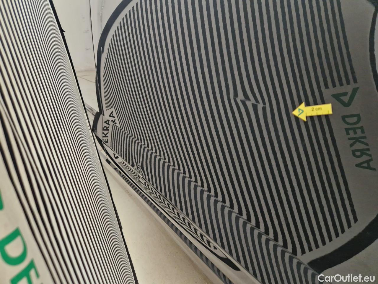  Volkswagen  Polo 1.0 80CP Trendline #25