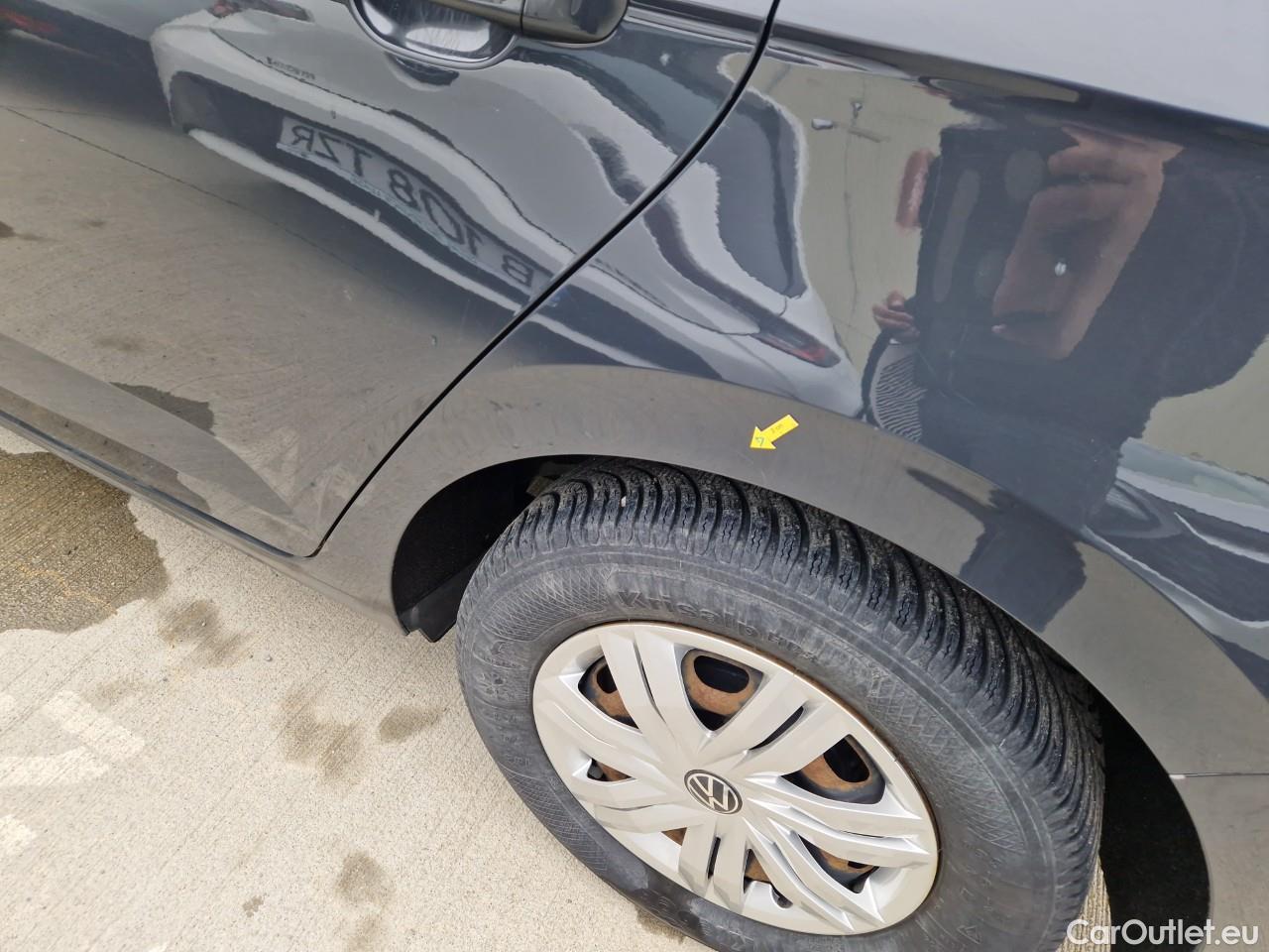  Volkswagen  Polo 1.0 80CP Trendline #32