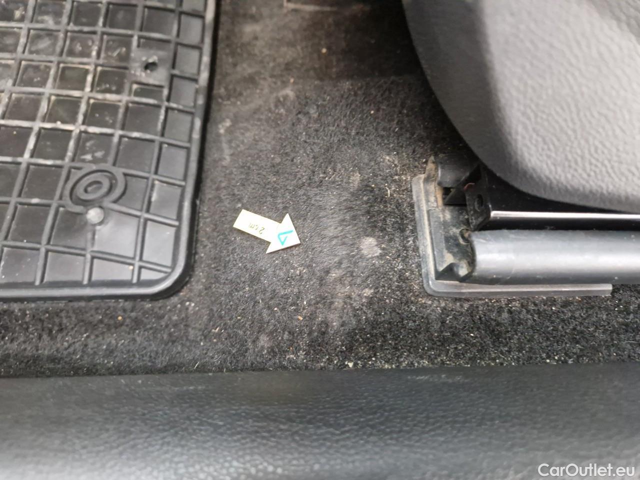  Volkswagen  Polo 1.0 80CP Trendline #55