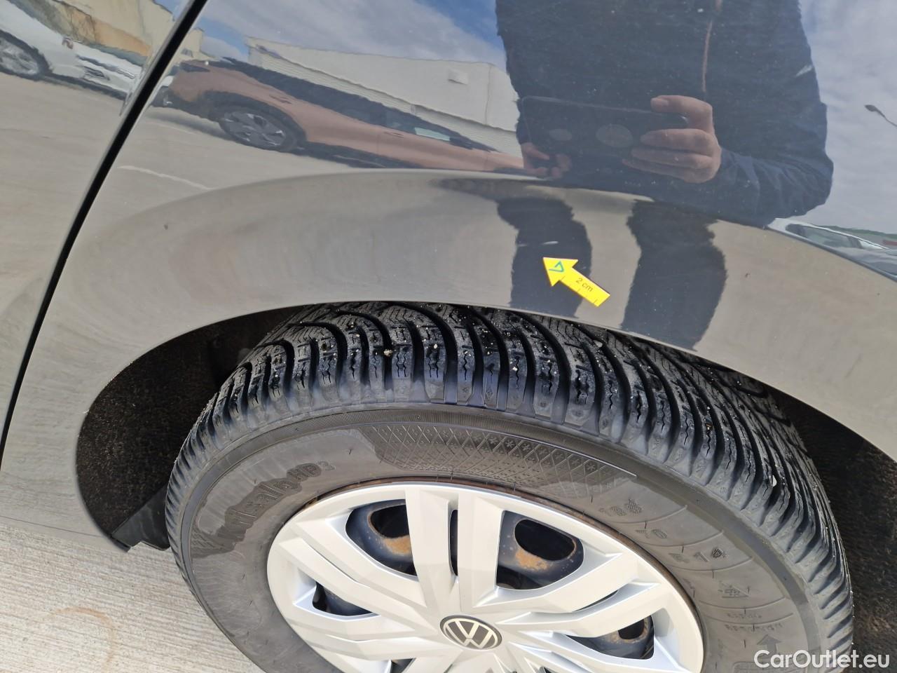  Volkswagen  Polo 1.0 80CP Trendline #30