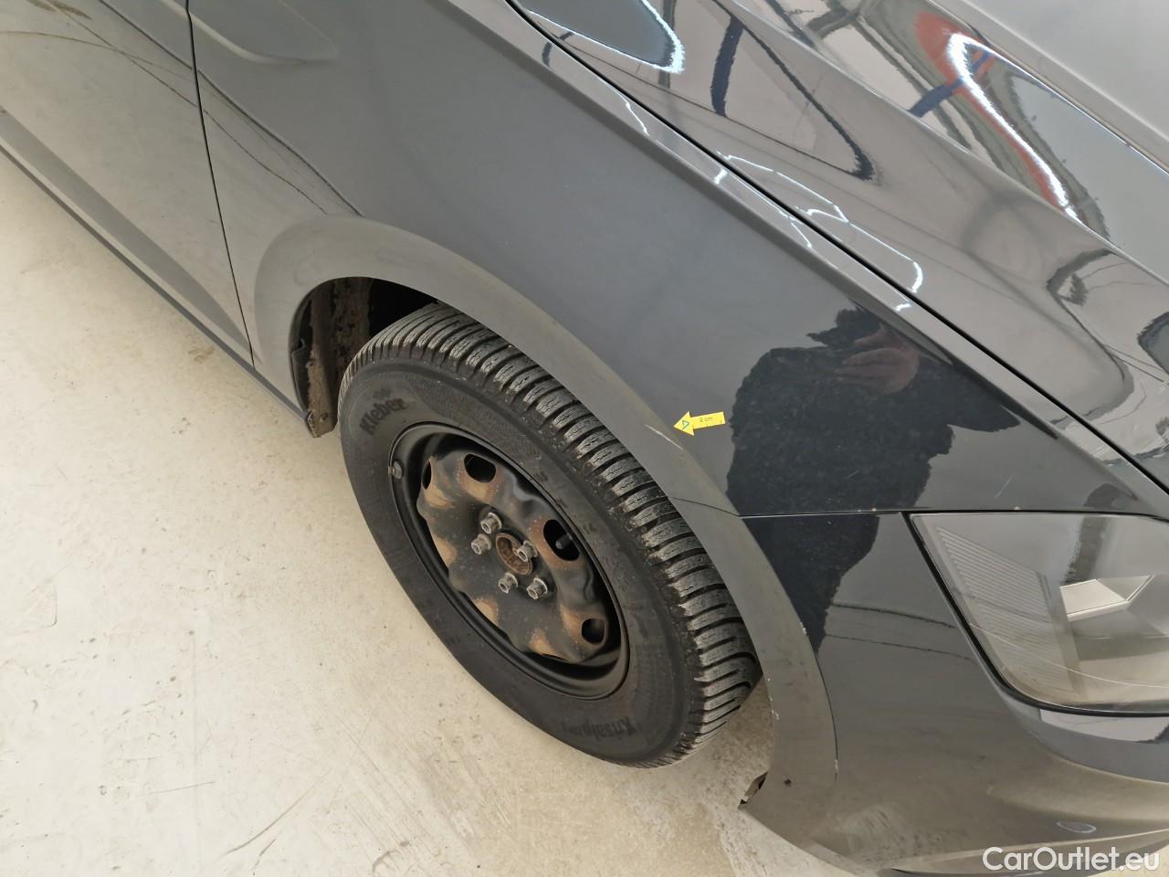  Volkswagen  Polo 1.0 80CP Trendline #18