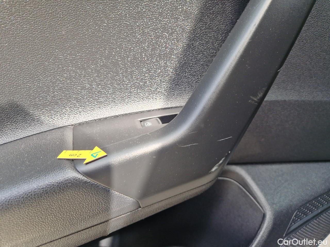  Volkswagen  Polo 1.0 80CP Trendline #46