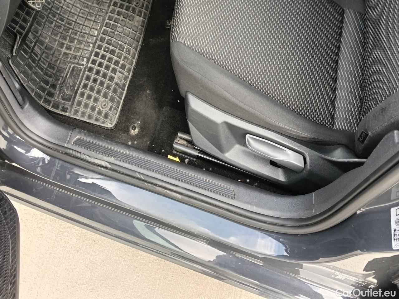  Volkswagen  Polo 1.0 80CP Trendline #25