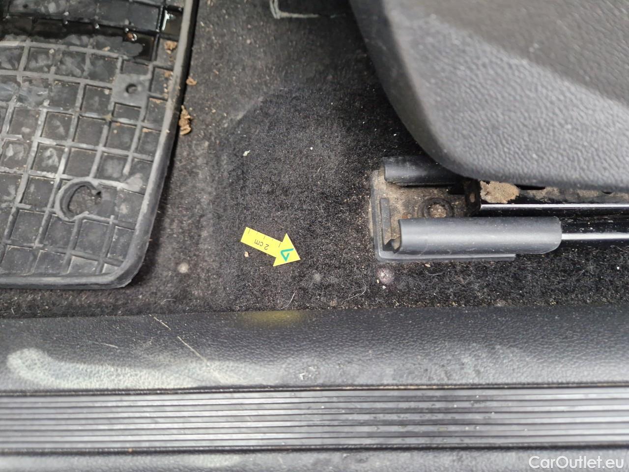  Volkswagen  Polo 1.0 80CP Trendline #42