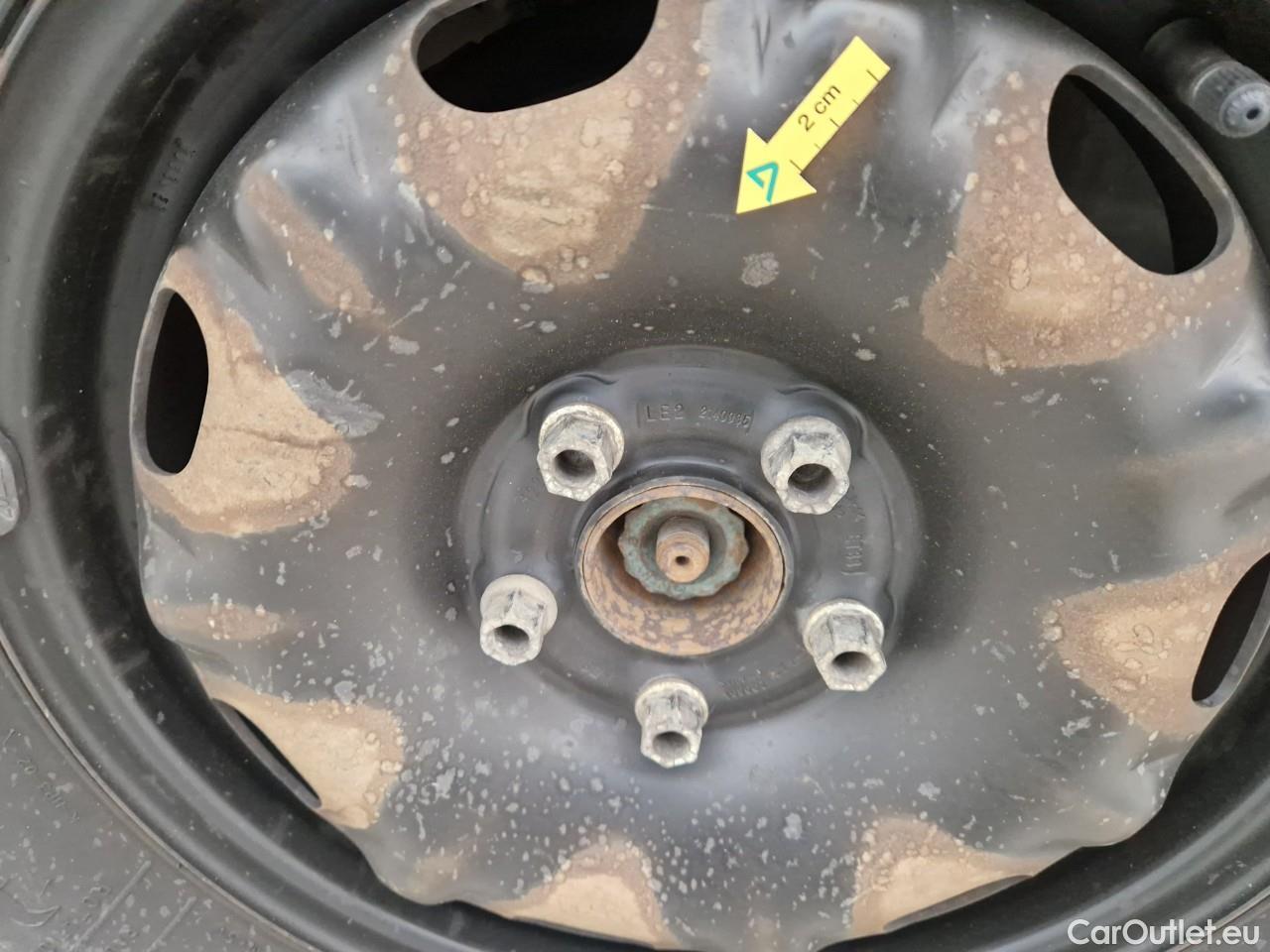  Volkswagen  Polo 1.0 80CP Trendline #22