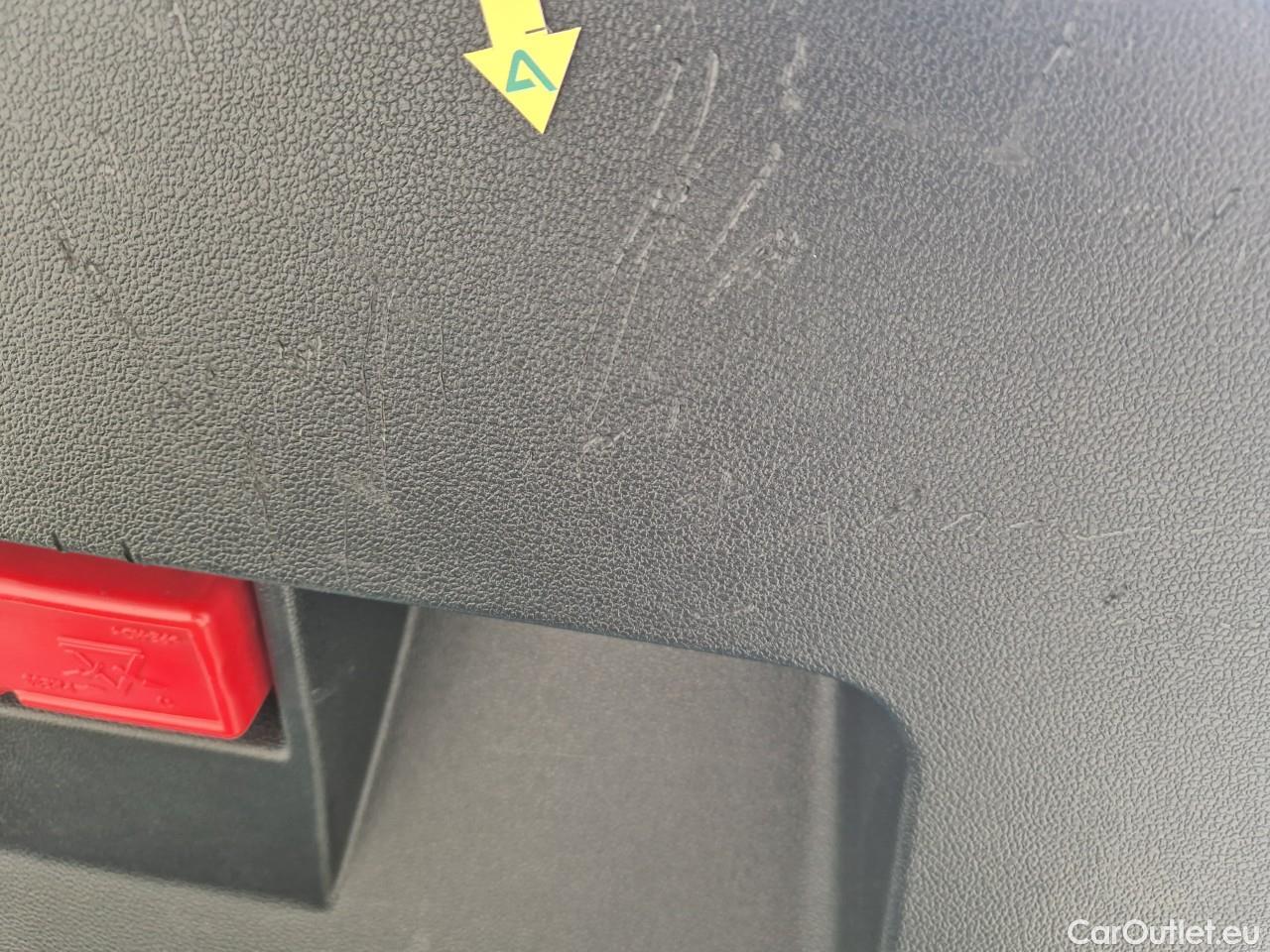  Volkswagen  Polo 1.0 80CP Trendline #53