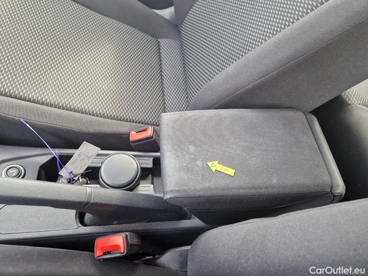  Volkswagen  Polo 1.0 80CP Trendline #37