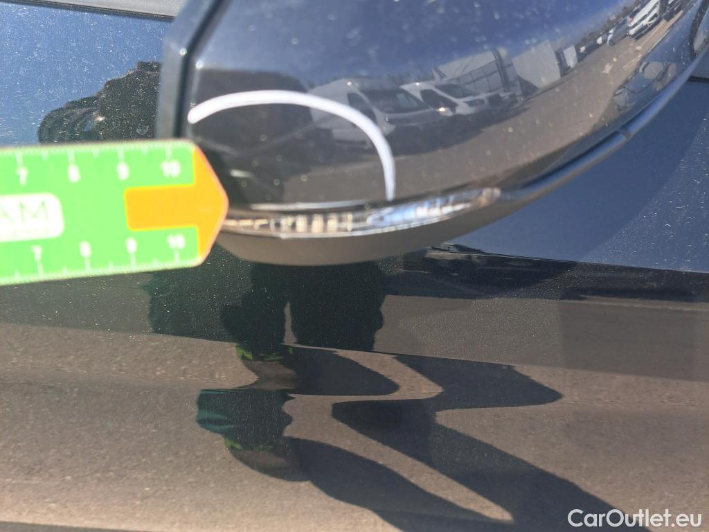  Audi  A1 Sportback AUDI A1 / 2018 / 5P / berlina con portón citycarver Black line 30 TFSI 81kW S tro #36