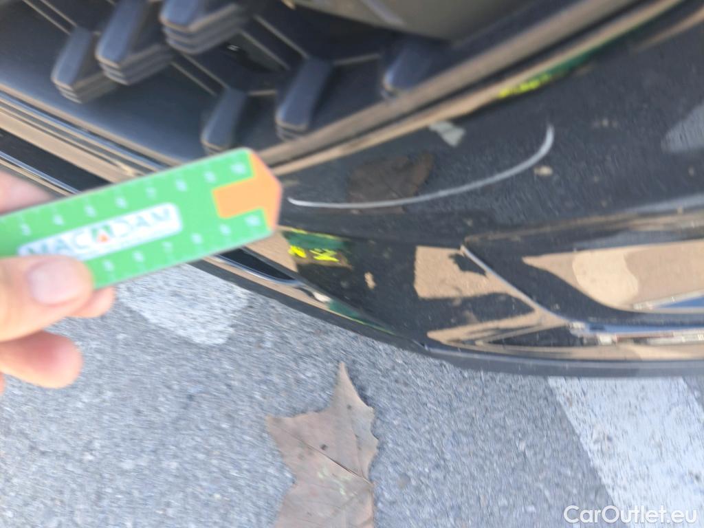  Audi  A1 Sportback AUDI A1 / 2018 / 5P / berlina con portón citycarver Black line 30 TFSI 81kW S tro #28