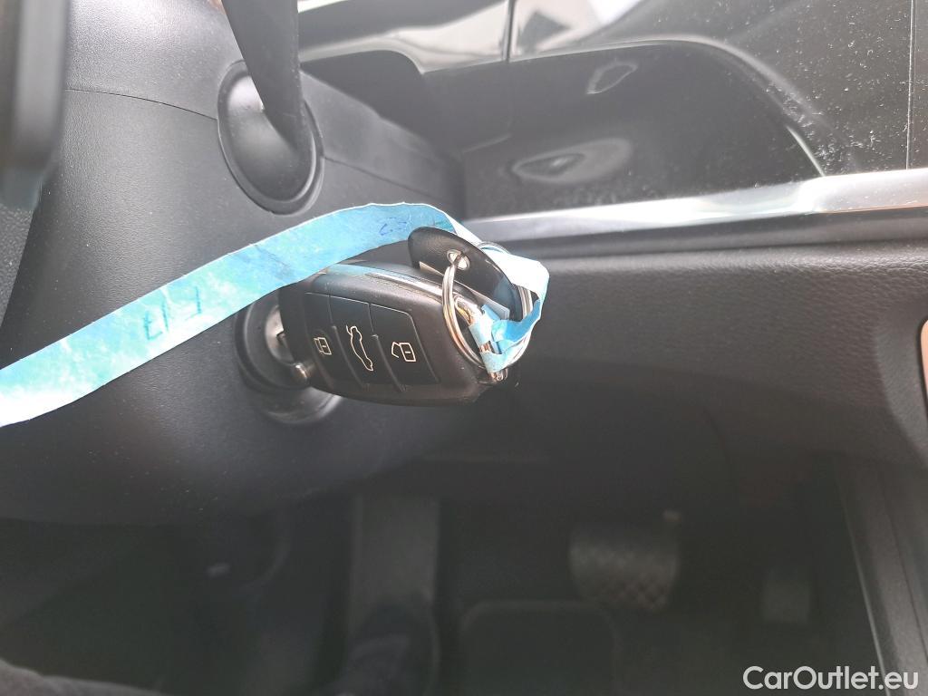  Audi  Q3 AUDI  / 2018 / 5P / todoterreno 35 TDI 110kW (150CV) S tronic #2