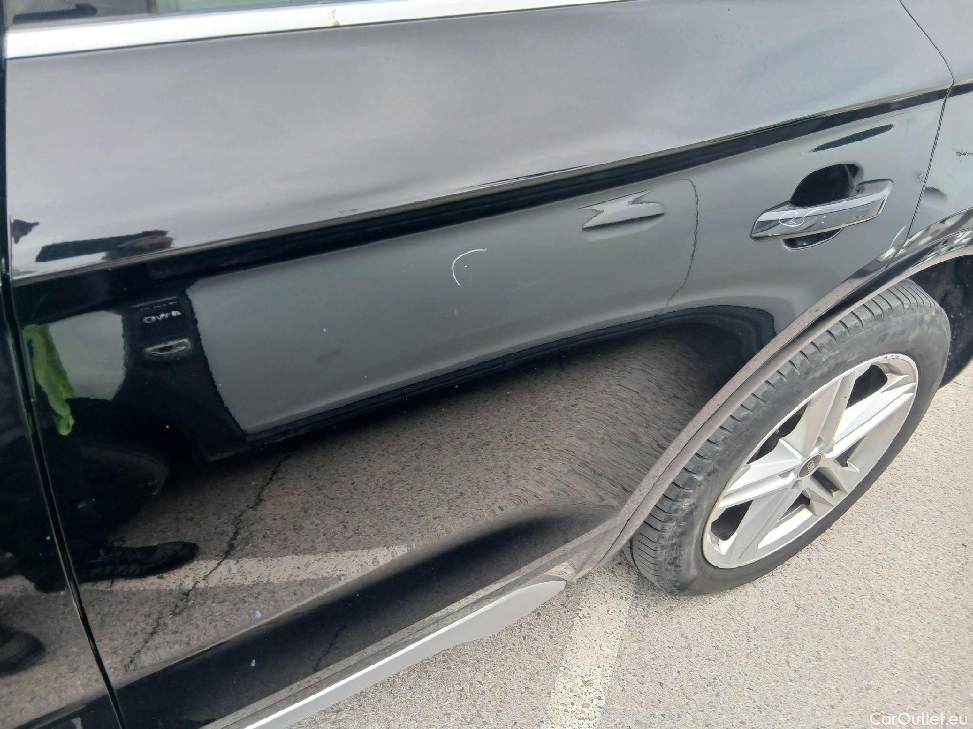  Audi  Q5 AUDI  / 2020 / 5P / todoterreno S line 40 TDI 150kW quattro-ultra #24