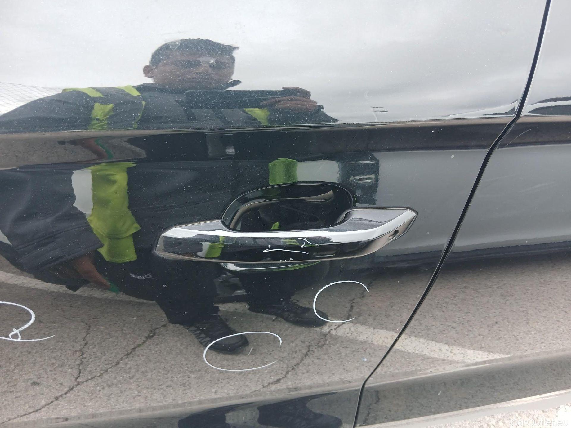  Audi  Q5 AUDI  / 2020 / 5P / todoterreno S line 40 TDI 150kW quattro-ultra #22