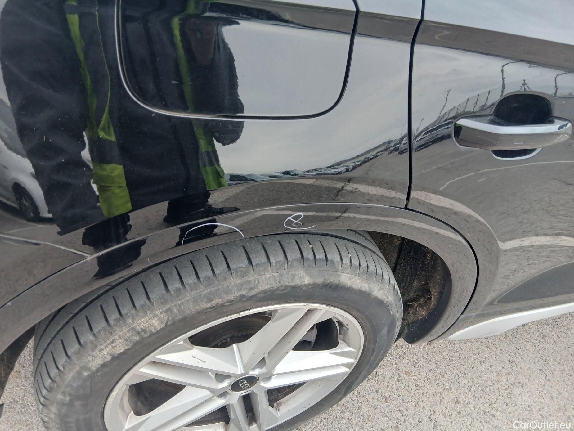  Audi  Q5 AUDI  / 2020 / 5P / todoterreno S line 40 TDI 150kW quattro-ultra #38