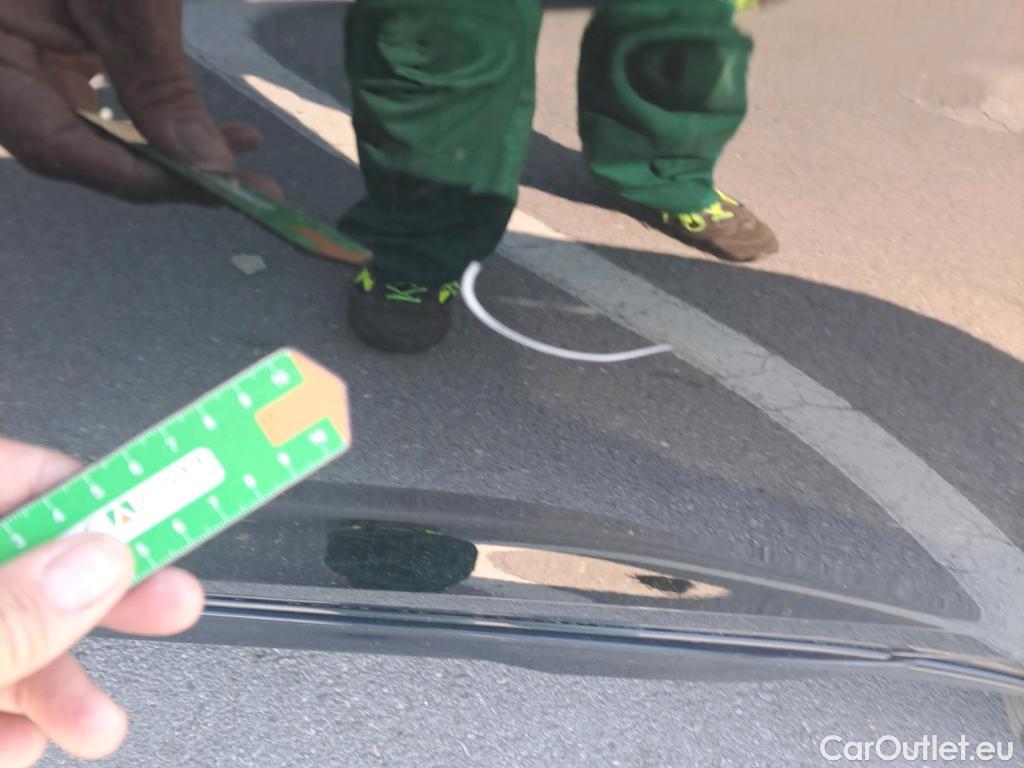  Audi  A1 Sportback AUDI A1 / 2018 / 5P / berlina con portón citycarver Black line 30 TFSI 81kW S tro #34