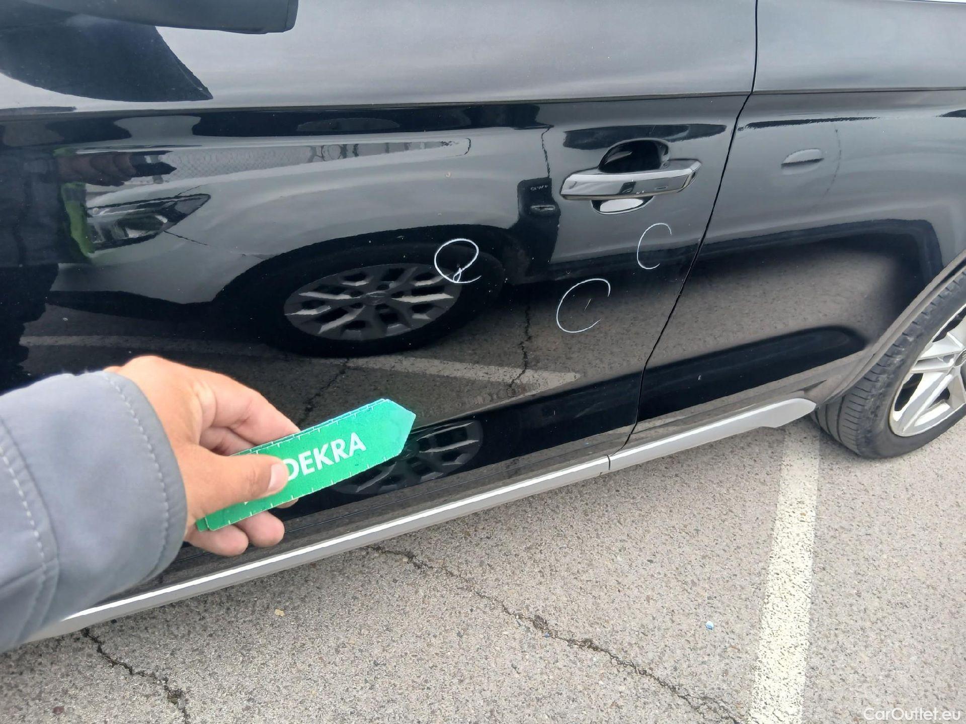  Audi  Q5 AUDI  / 2020 / 5P / todoterreno S line 40 TDI 150kW quattro-ultra #19