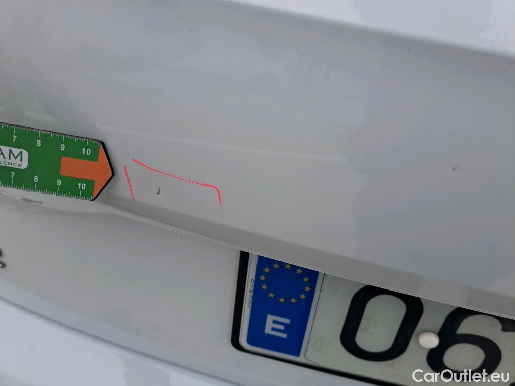  Audi  Q2 AUDI  / 2016 / 5P / todoterreno Design 30 TFSI 85kW (116CV) #2