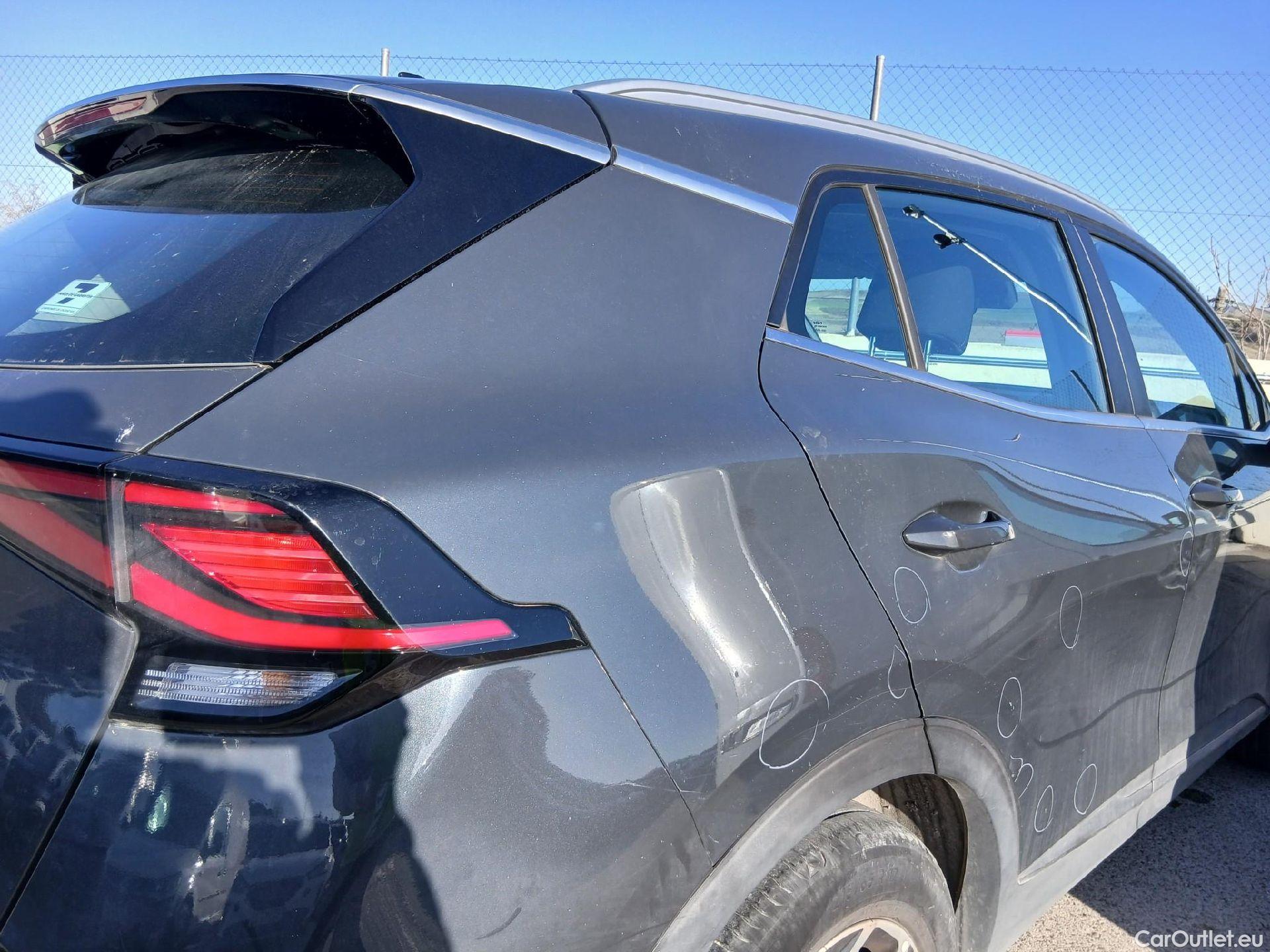  KIA  Sportage KIA  / 2022 / 5P / todoterreno 1.6 T-GDi 110kW (150CV) Concept 4x2 #52