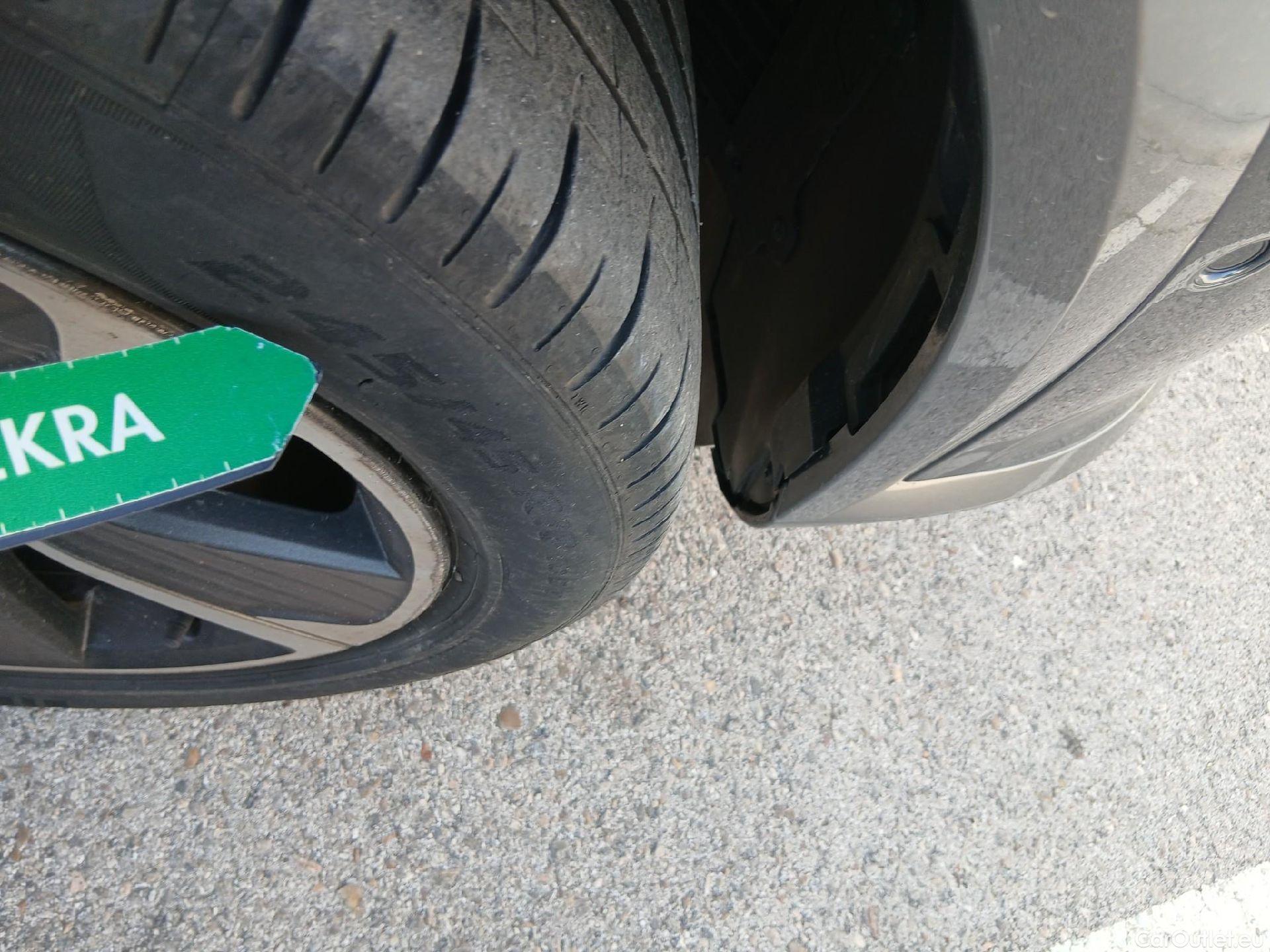  Cupra  Formentor CUPRA  / 2020 / 5P / todoterreno 1.5 TSI 110kW (150 CV) DSG (AC2) #9