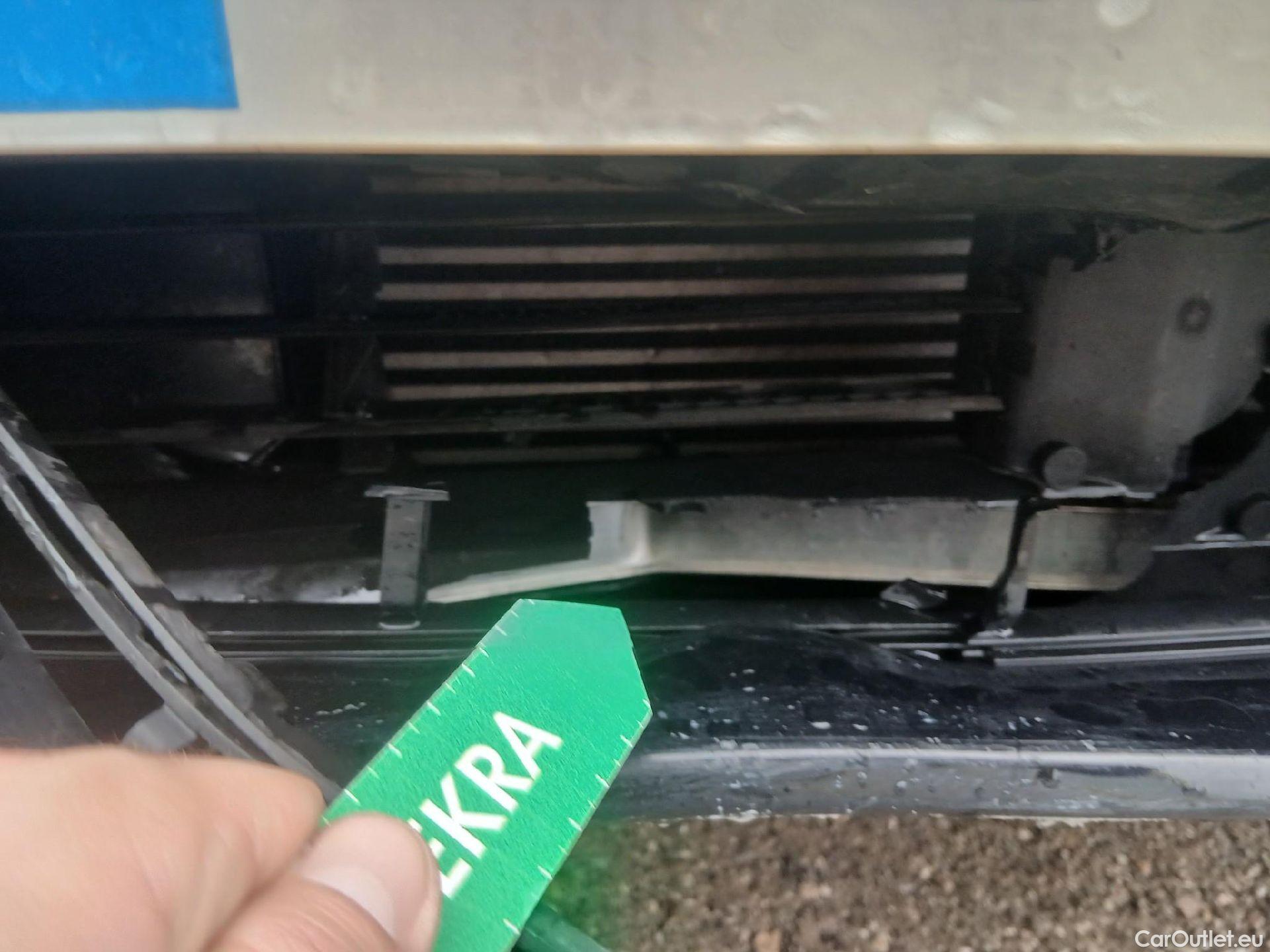  Bmw  X3 BMW  / 2017 / 5P / todoterreno xDrive20d (AC2) #9