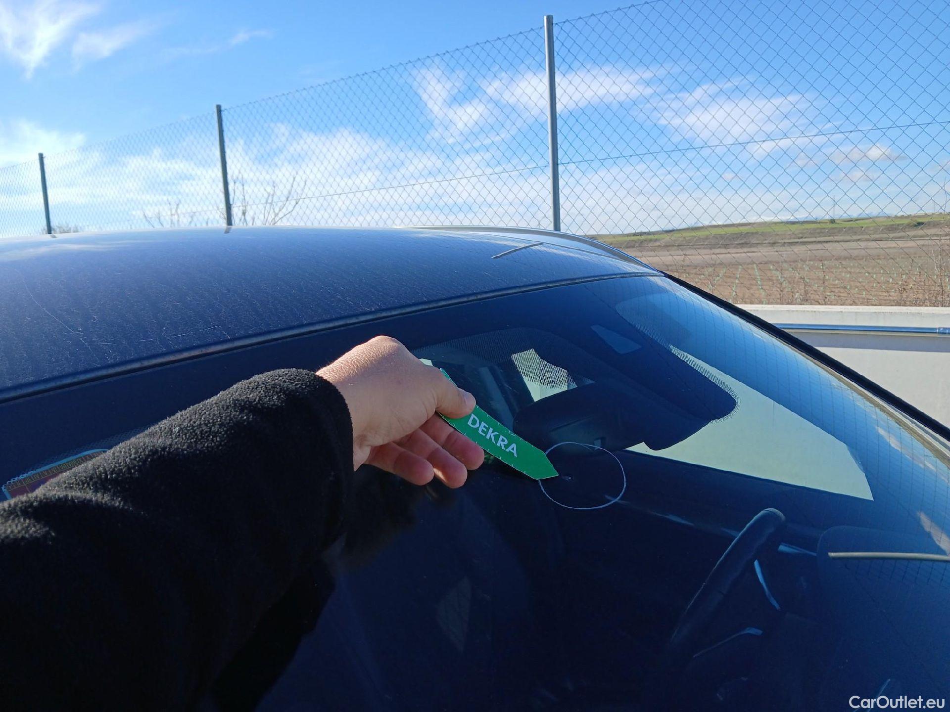  Bmw  X1 BMW  / 2019 / 5P / todoterreno sDrive18d #6