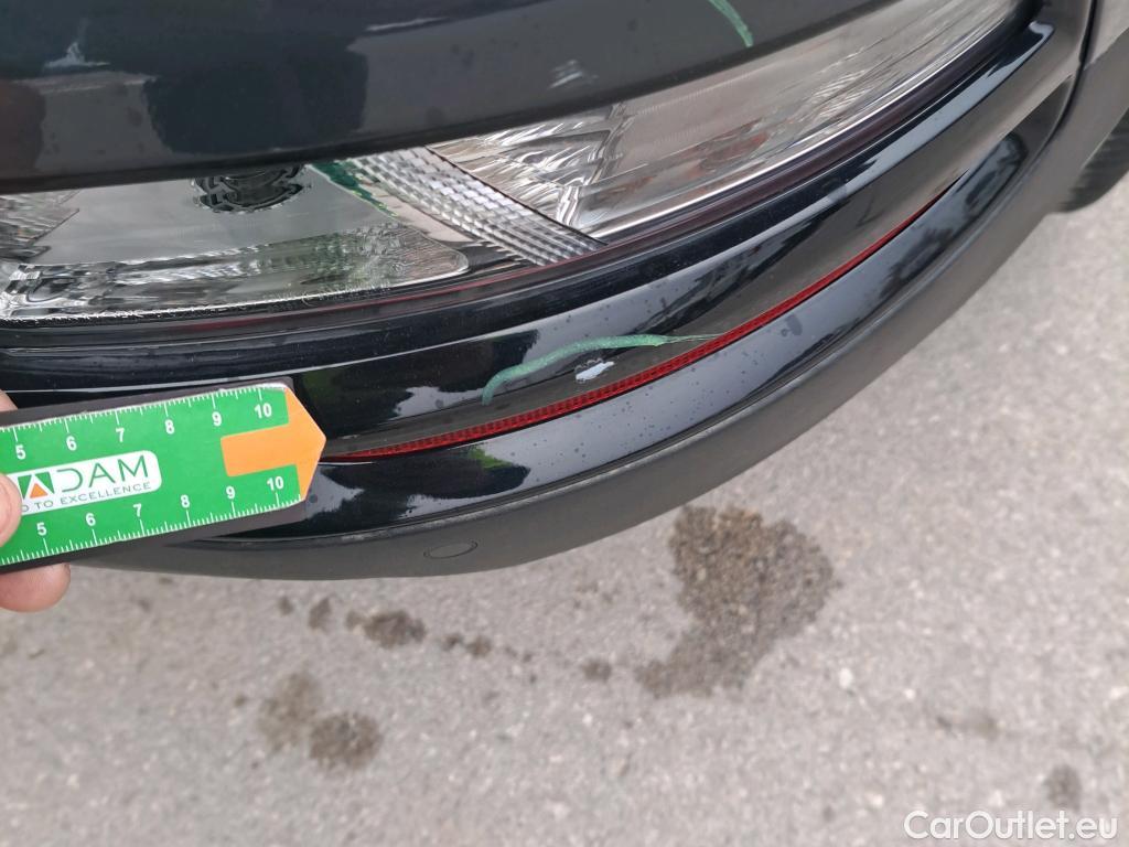  KIA  Sportage KIA  1.6MHEV Drive 100kW(136CV) 4x2(Crist Tintados)(CX) #60