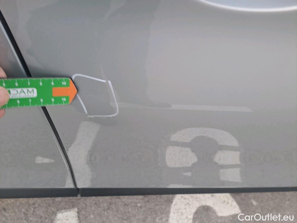  Bmw  X1 BMW  / 2015 / 5P / todoterreno sDrive16d Business #8