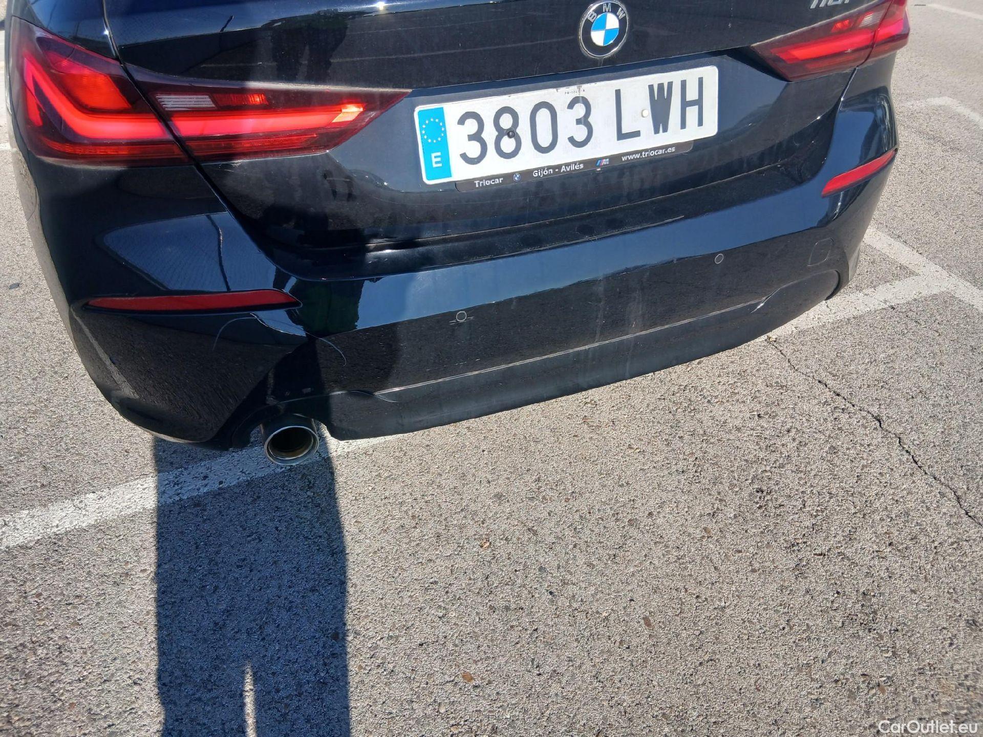  Bmw  Serie 1 BMW  / 2019 / 5P / berlina con portón 118i #10