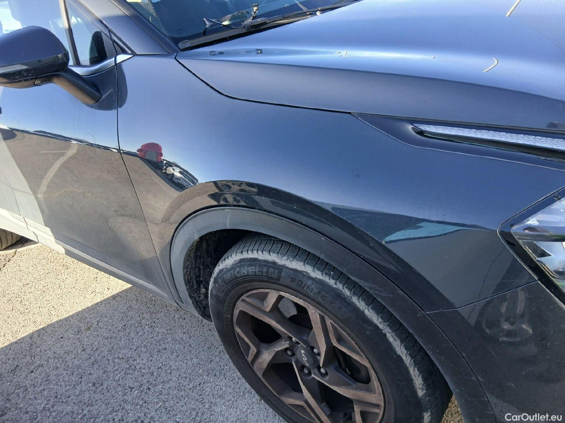  KIA  Sportage KIA  / 2022 / 5P / todoterreno 1.6 T-GDi 110kW (150CV) Concept 4x2 #62